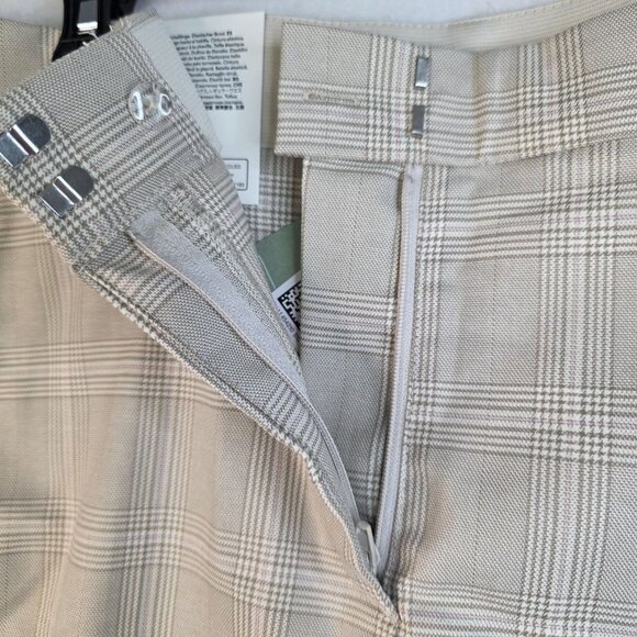 H&M Ankle-Length Plaid Slacks Size 14 Beige Checkered Preppy Academia New - Picture 2 of 10
